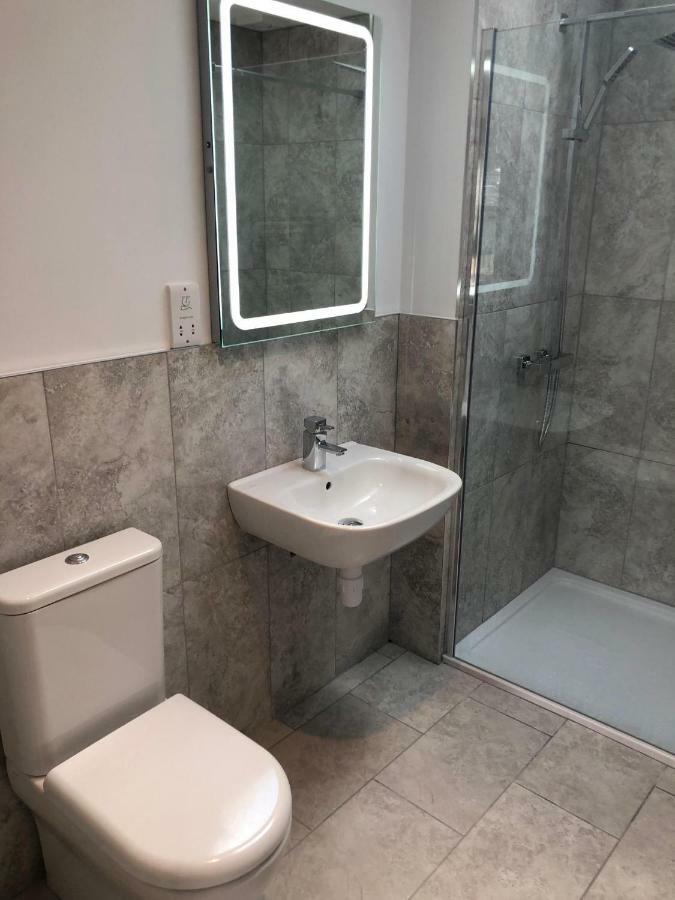 Hamilton Arms Suites Midhurst Oda fotoğraf